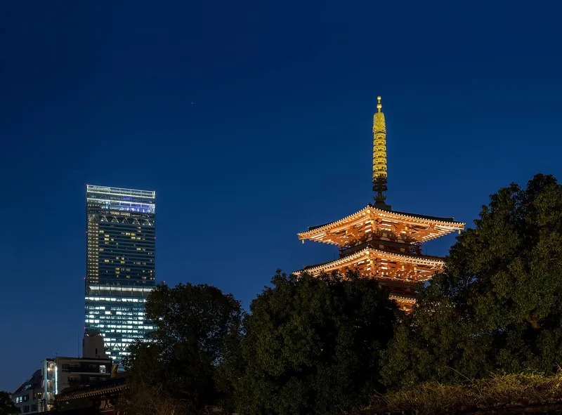 阿倍野 HARUKAS 與四天王寺五重塔